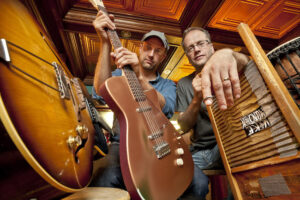 Photo of Mike Munson and Mikkel Beckmen with their instruments.