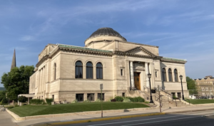 Photo of Winona Public Library.