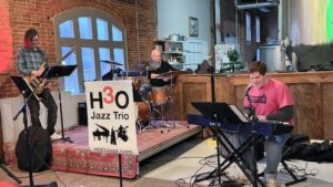 Sugarloaf Theatre founder Seamus Schwaba jams with H3O and guest drummer Steve Kulas