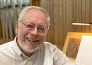 Photo of A. Eric Heukeshoven – November Hendrickson Organ Recitalist.