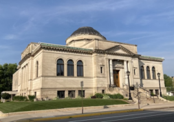 Photo of Winona Public Library.